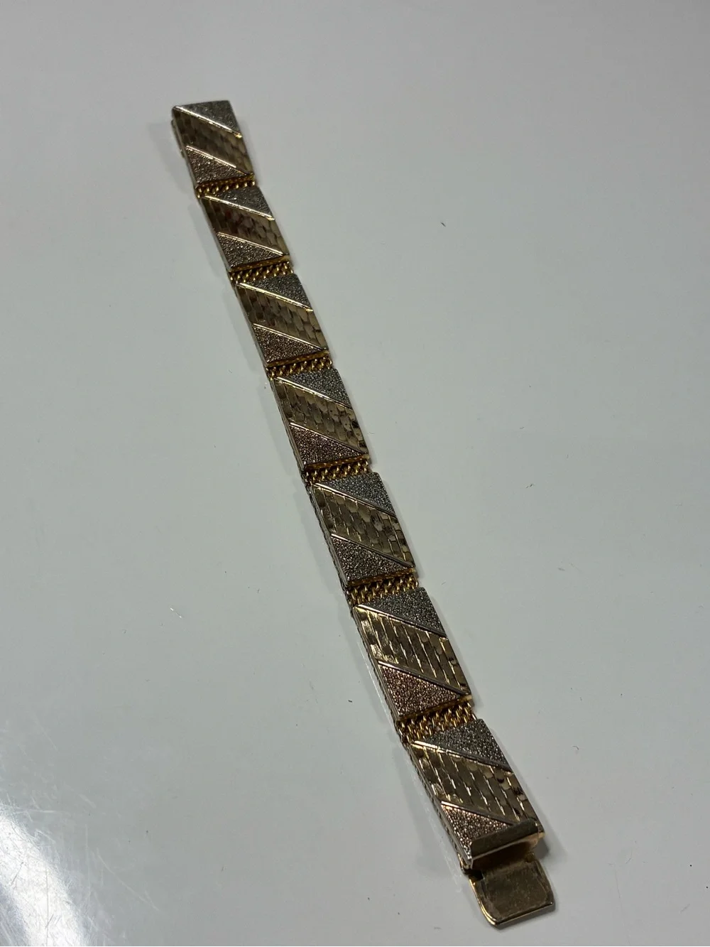 VTG Gold and Silver Tone Textured Link Bracelet SMALL  - Women Jewelry